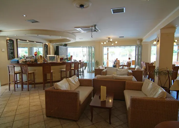 Hotel Joy In Life 3*